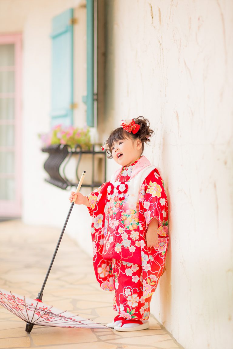 3歳七五三♪お化粧の色まで自分で決めちゃいます♪