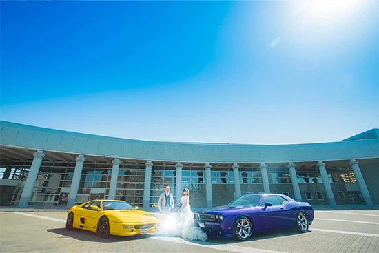 フォトウェディング ロケーションス７ / 車｜写真撮影だけの結婚式がしたい方にぜひ知ってもらいたい！拘りのフォトウェディングをご紹介！期間限定キャンペーンも開催中！｜林写真館(埼玉県久喜市)フォトウェディング